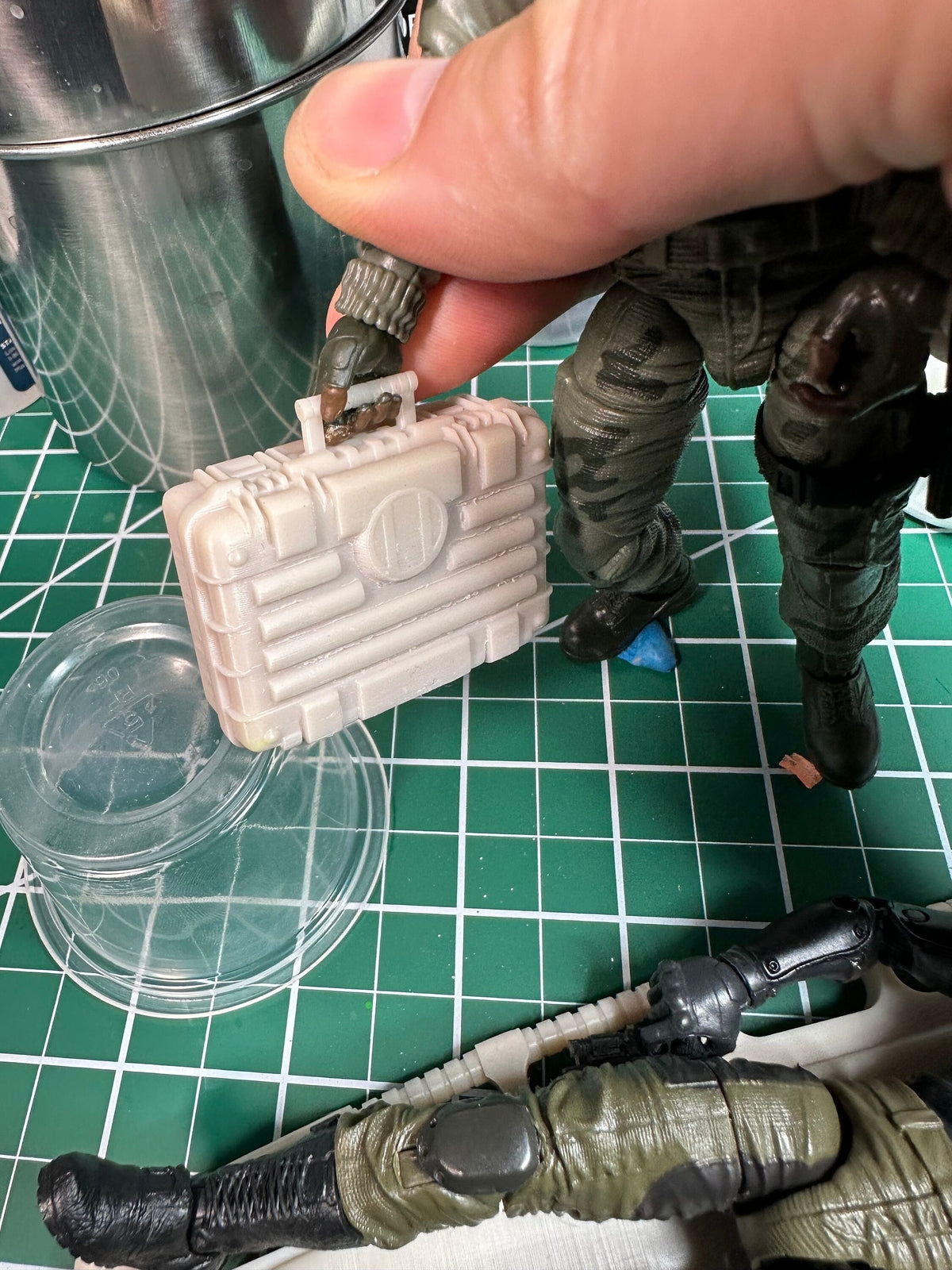 GI Joe Lifeline Medic kit, head, stretcher and case GI Joe Classified 1/12 scal
