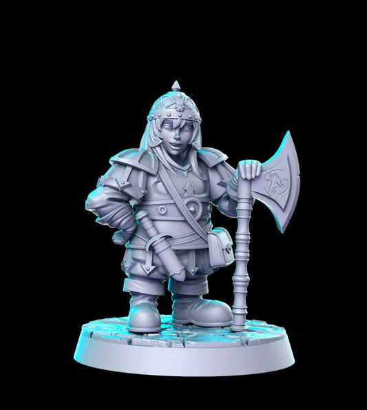 HeroQuest female Dwarf - Miniatures Unpainted 32mm Dungeons and Dragons