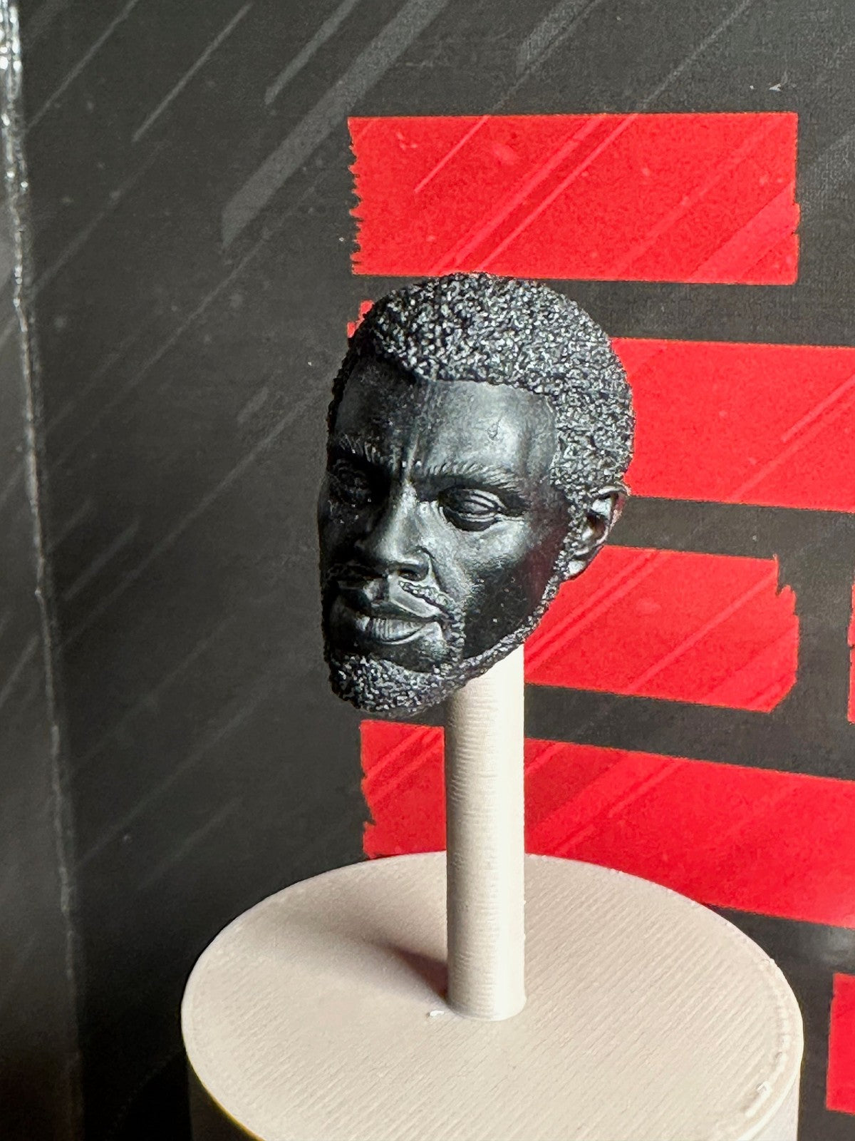 Black Panther, t'challa, Chadwick Boseman, Wakanda forever head sculpt 1:12