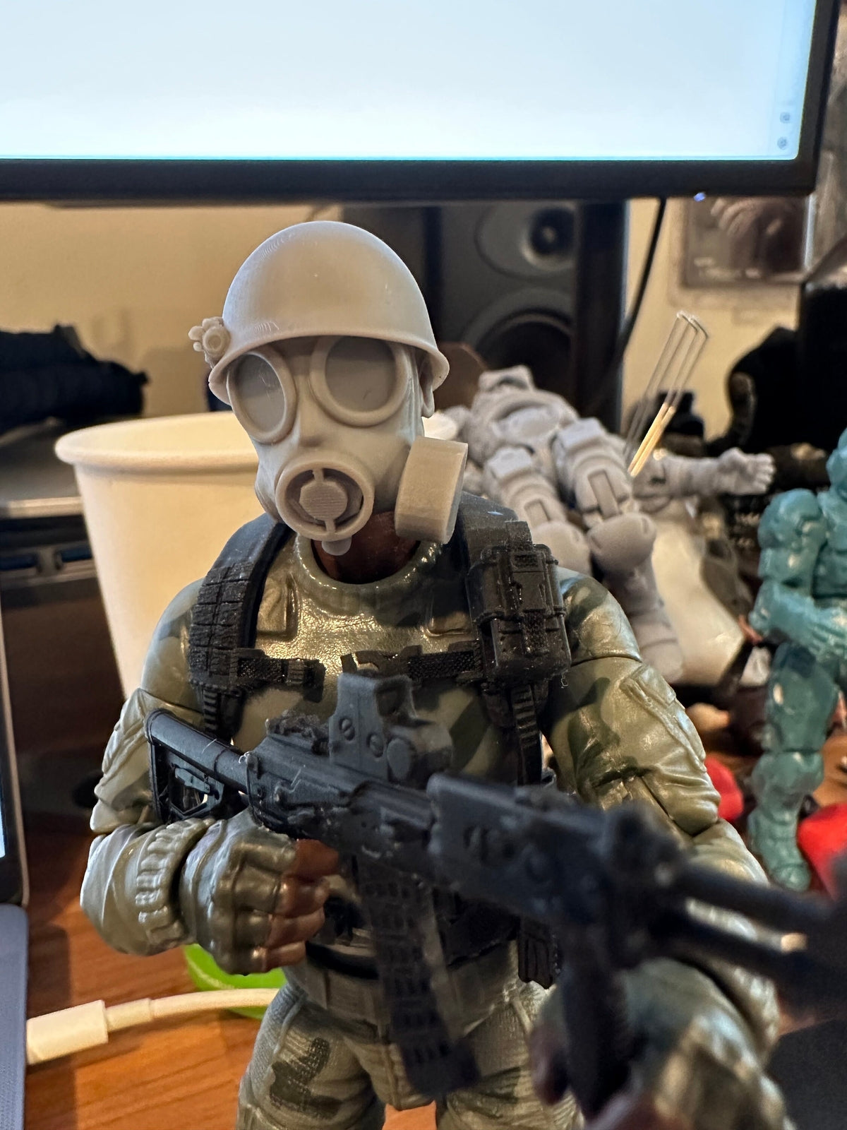 scale Gas mask head 1:12 head sculpt GI Joe Classified, mezco, marvel legends,