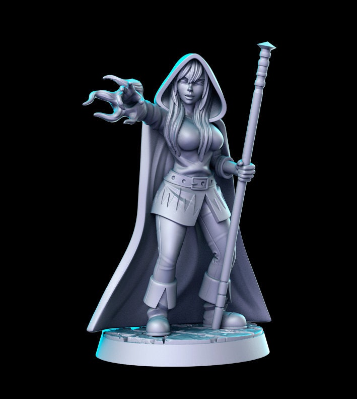 HeroQuest female Mage - Miniatures Unpainted 32mm Dungeons and Dragons